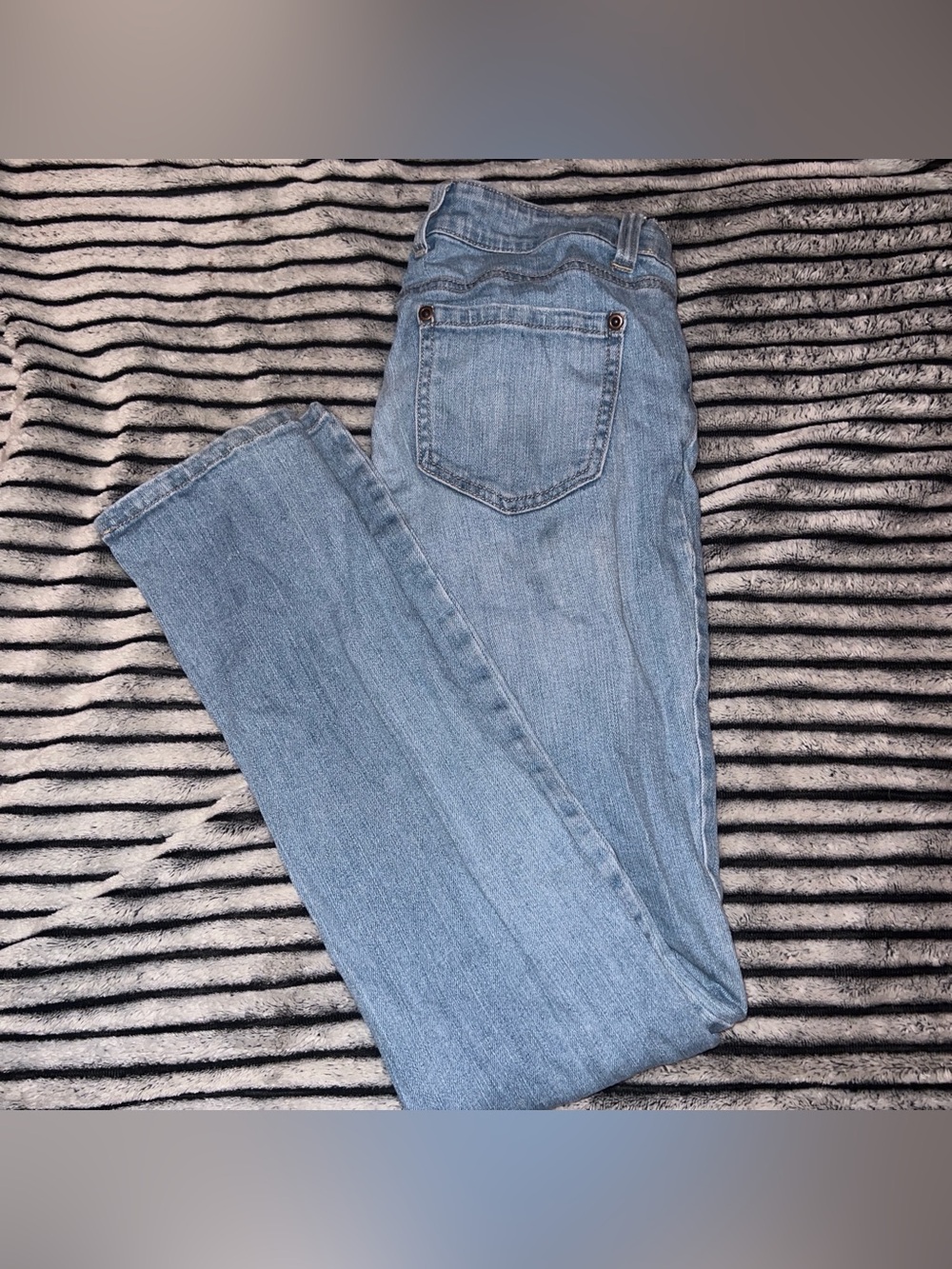 Classic Light Blue Women's Straight-Leg Jeans